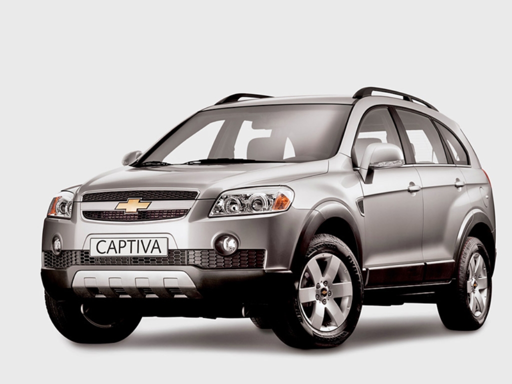 delantera del chevrolet captiva