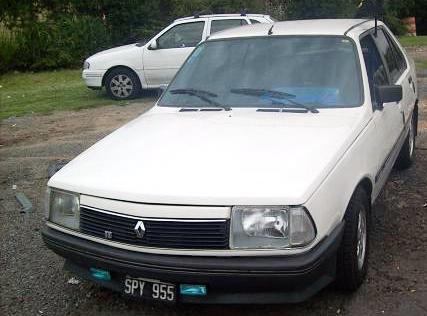 Renault 18 blanco frente