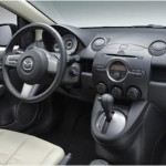 Mazda 2 Sedán panel