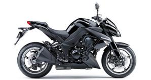 Kawasaki Z1000 perfil derecho