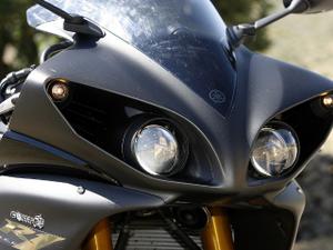 Yamaha YZF R1 detalle carenaje
