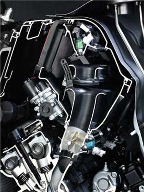 Yamaha YZF R1 interno