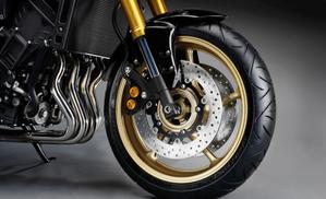 Yamaha Fazer 8 carenada freno