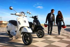 Piaggio vespa Wallpaper