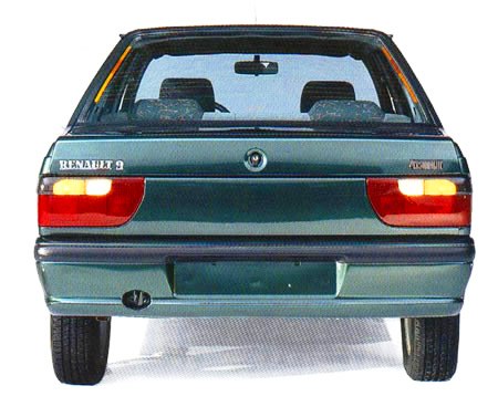 Renault 9 Vista trasera