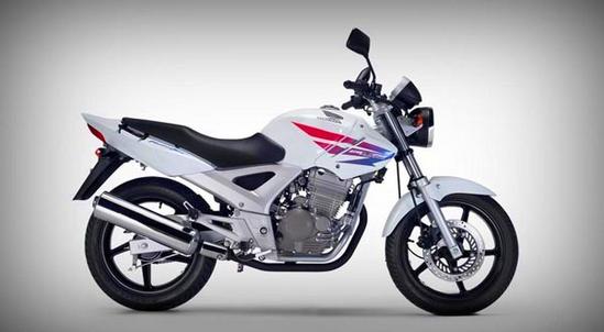 Honda CBX 250 Twister blanca