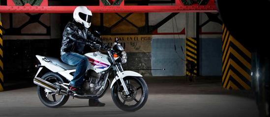 Honda CBX 250 Twister Mejor estilo