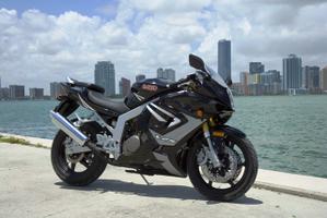 United Motors V2S 250 R wallpaper 2