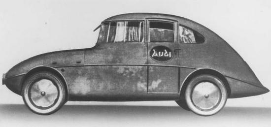 El primer modelo Audi 
