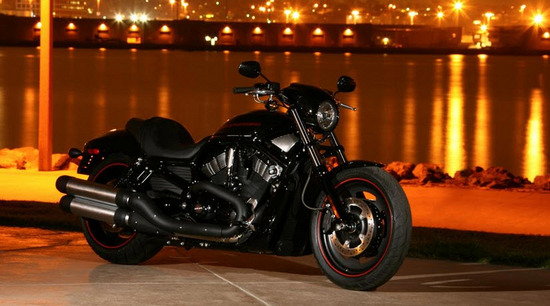 Harley Davidson VRSCDX Night Rod, una hermosa maquina