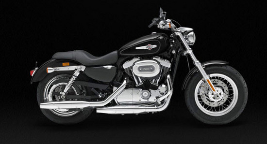 Harley Davidson 1200 Custom, negro Harley Davidson 1200 Custom, negro