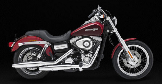 Harley Davidson Super Glide Custom, vinotinto
