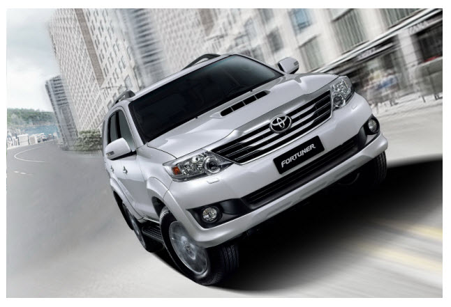 Toyota Fortuner 2012