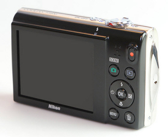 Nikon Coolpix S5100, Vista Trasera