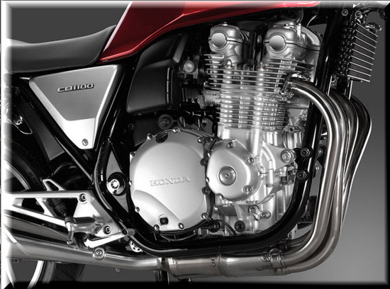 Honda CB11OO 2013, motor