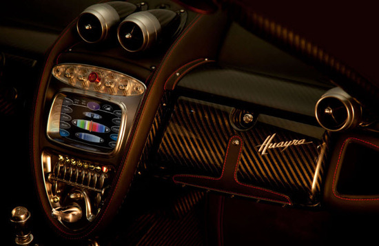 imagenes autos de lujo Huayra pagani