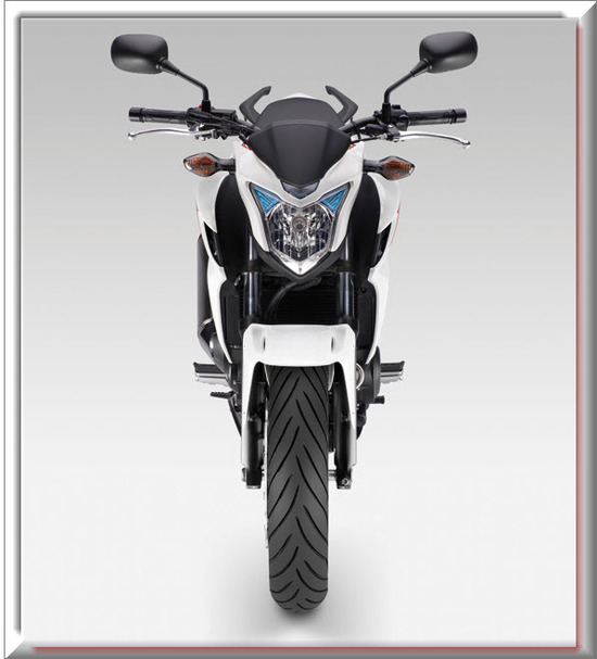 Honda CB500F, vista parte frontal