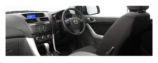 Mazda BT 50 Profesional, diseno interior