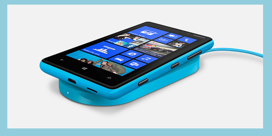 Nokia Lumia 820, carga inalambrica