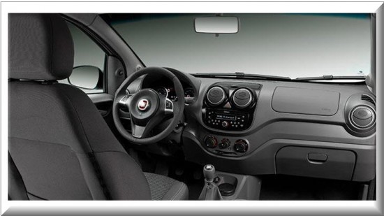 Fiat Palio Attractive 2013, diseño interior