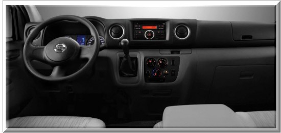 Nissan NV350 Urvan diseño interior