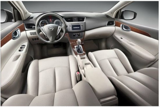 Nissan Sentra 1.8, vista parte interior