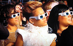 rihanna-grammys-3d-glasses-audience by ...love Maegan Rihanna grammy 2015 photo