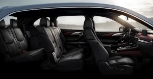 Vista de Mazda CX9 en interior