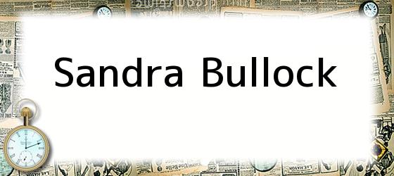 <i>Sandra Bullock</i>